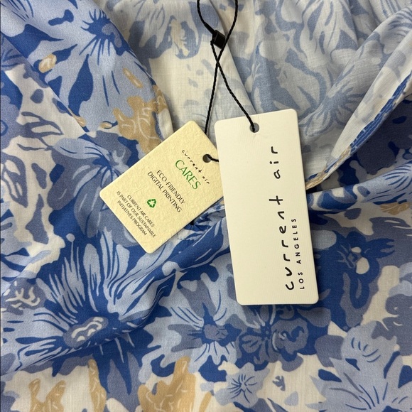 Current Air Blue and Tan Floral Blouse Size Medium NWT - Picture 5 of 12